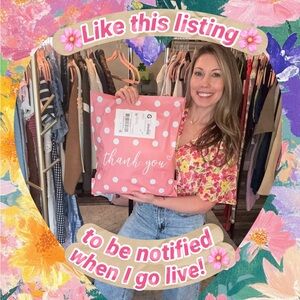 Jenny Rae is Live! Like this listing to be notified when I go live 🌸✨